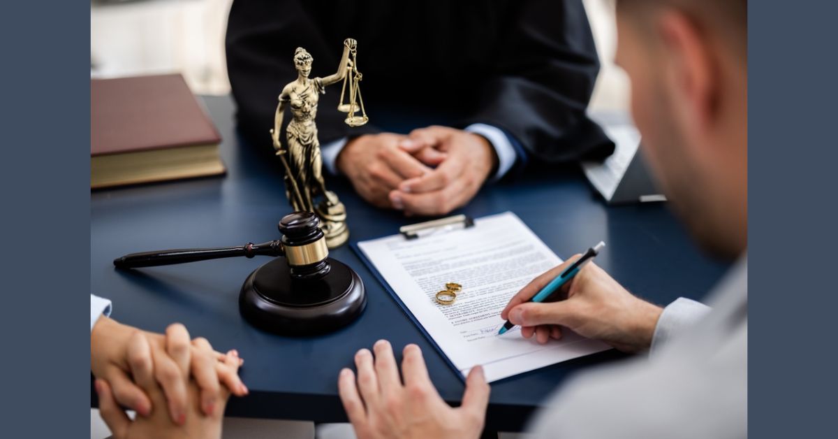 Top 10 Divorce Lawyers in the USA
